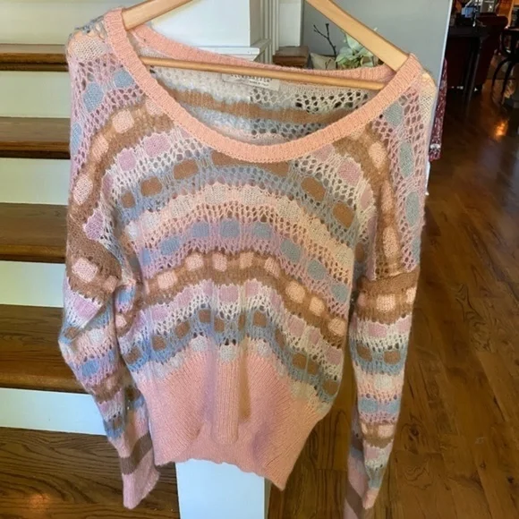 Anthropologie Lineamaglia Pink Crochet Sweater M/L - Picture 4 of 13